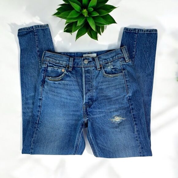 Levi’s Altered 501 Skinny Jeans in Moody Blues - Picture 7 of 12